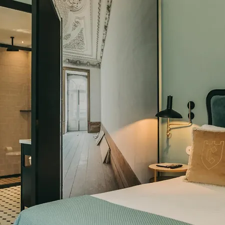 Hotel Torel Royal Court