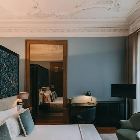 Torel Royal Court 5*