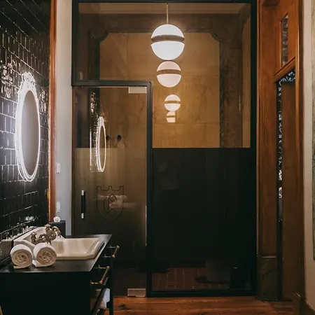 فندق Torel Royal Court غيمارايش