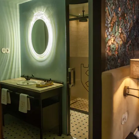 Hotel Torel Royal Court 5*