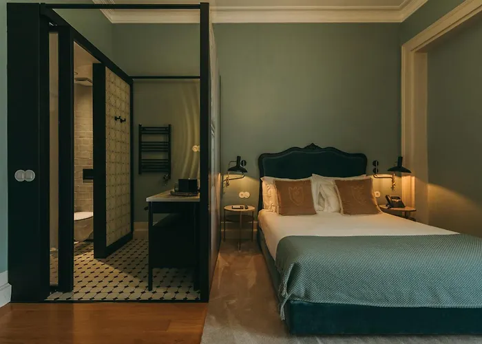 Torel Royal Court Hotel