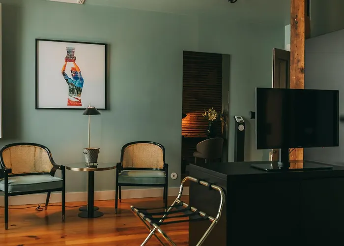 Torel Royal Court 5*