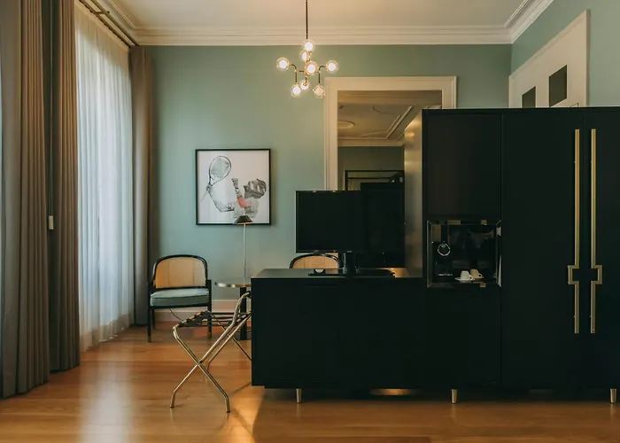 Torel Royal Court Guimarães