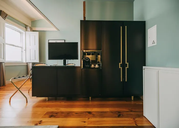 Torel Royal Court 5* Guimarães