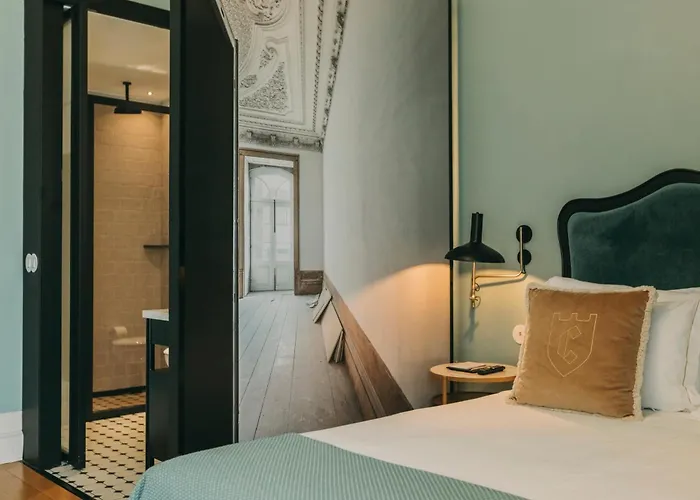 Hotel Torel Royal Court