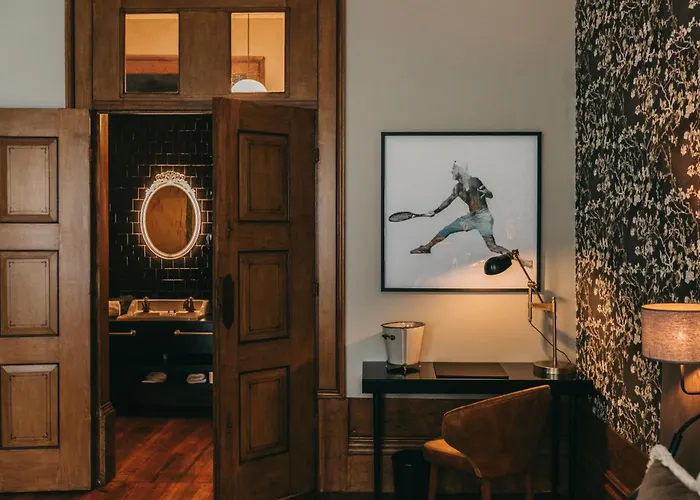 Torel Royal Court 5*