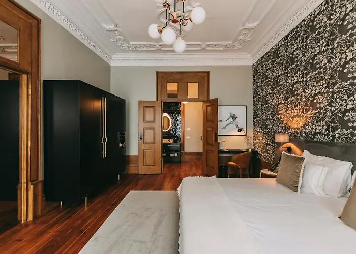 Torel Royal Court Ξενοδοχείο 5*