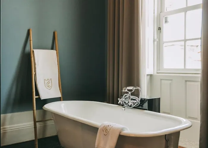 Hotel Torel Royal Court 5*