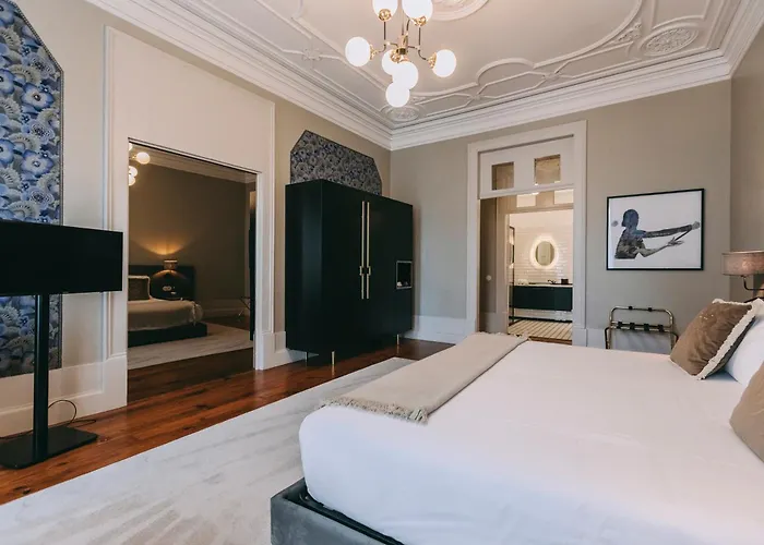 Torel Royal Court Hotel 5*