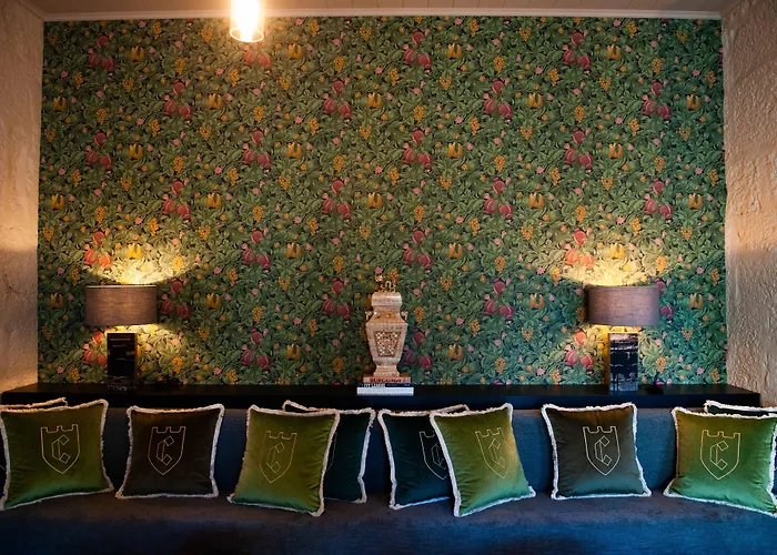 Torel Royal Court Hotel 5*